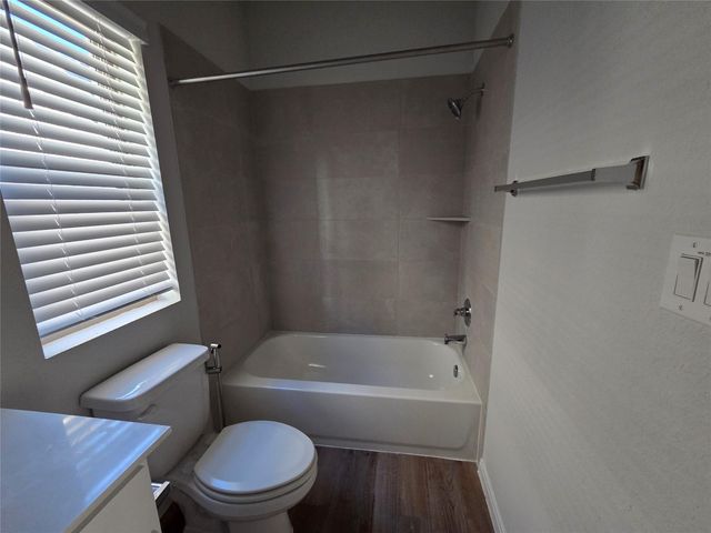 221 Bauer LOOP, Liberty Hill, TX 78642