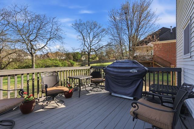 110 Huntington Pl, Hendersonville, TN 37075