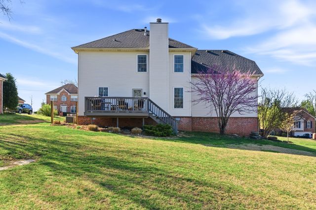 110 Huntington Pl, Hendersonville, TN 37075