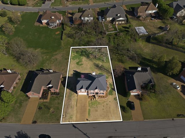 110 Huntington Pl, Hendersonville, TN 37075