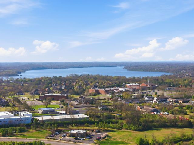 110 Huntington Pl, Hendersonville, TN 37075