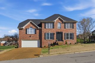 110 Huntington Pl, Hendersonville, TN 37075
