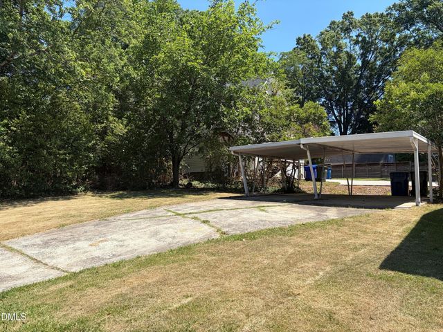 2710 Lawndale Avenue, Durham, NC 27705