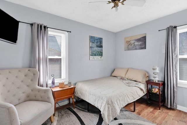 95 Clark St, Chicopee, MA 01013