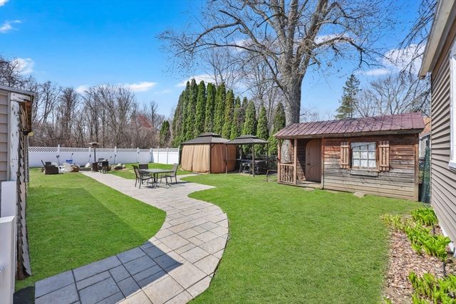95 Clark St, Chicopee, MA 01013