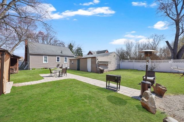 95 Clark St, Chicopee, MA 01013