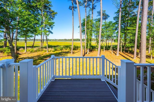 10310 QUARTER DECK LN, Berlin, MD 21811