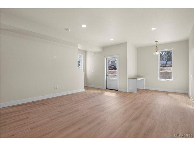 19 Noyer Ct, Colorado Springs, CO 80906