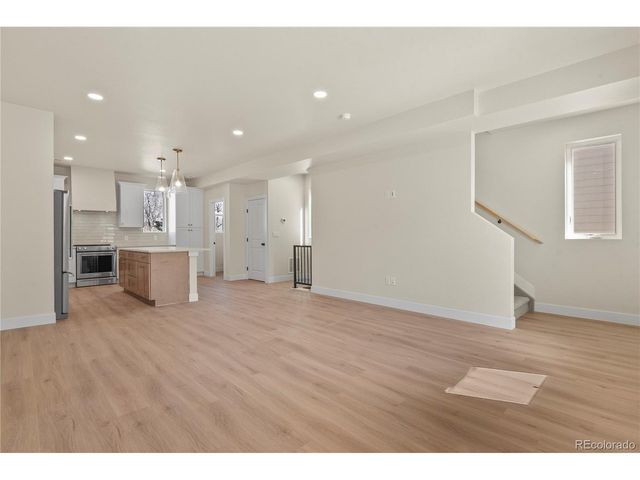 19 Noyer Ct, Colorado Springs, CO 80906