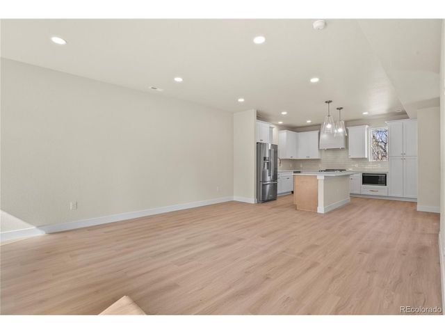 19 Noyer Ct, Colorado Springs, CO 80906