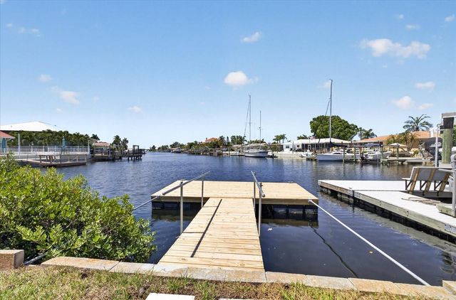 3818 TOPSAIL TRAIL, New Port Richey, FL 34652