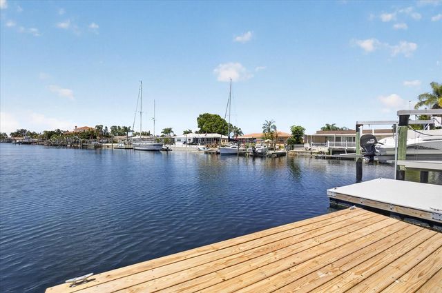 3818 TOPSAIL TRAIL, New Port Richey, FL 34652
