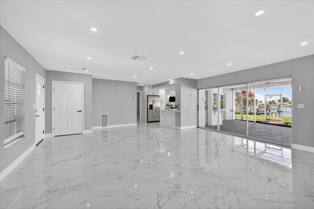 3818 TOPSAIL TRAIL, New Port Richey, FL 34652