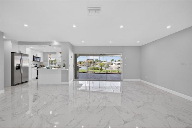 3818 TOPSAIL TRAIL, New Port Richey, FL 34652