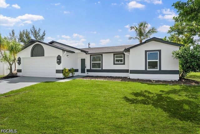 2931 SW 11th CT, Cape Coral, FL 33914