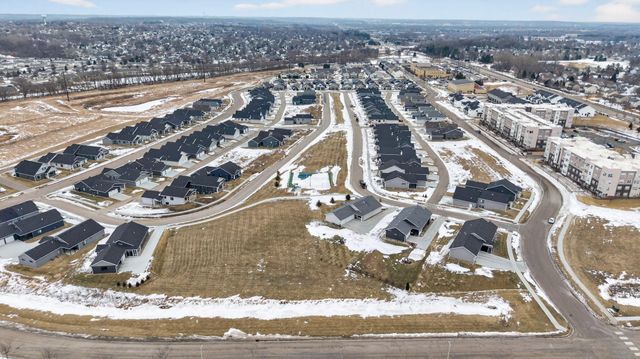 5363 Solstice Place NW, Rochester, MN 55901