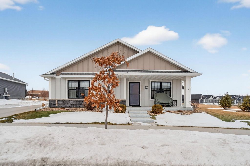 5363 Solstice Place NW, Rochester, MN 55901