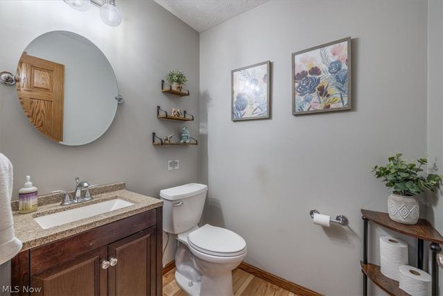 2928 S Medina Line Road, Wadsworth, OH 44281