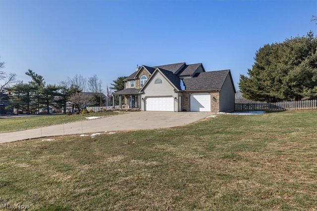 2928 S Medina Line Road, Wadsworth, OH 44281