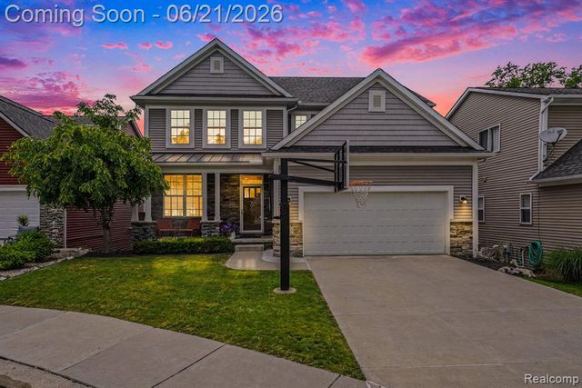 220 Turnberry Court, Milford, MI 48381