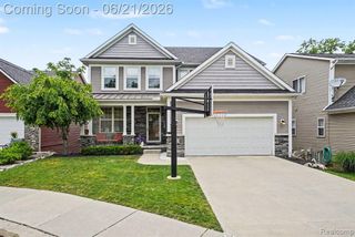 220 Turnberry Court, Milford, MI 48381