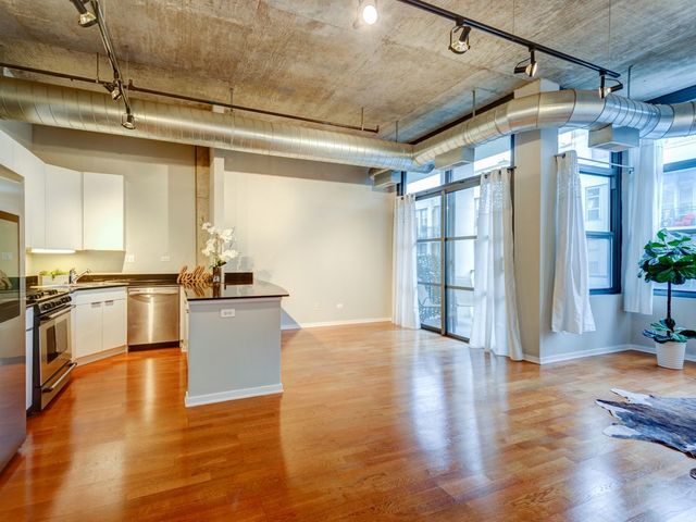 900 N KINGSBURY Street 1057, Chicago, IL 60610