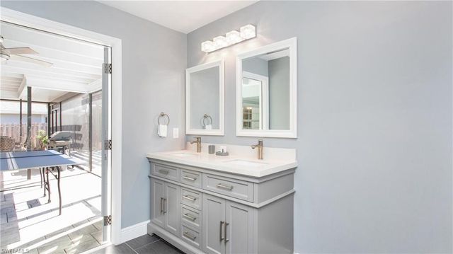 800 100th AVE N, Naples, FL 34108