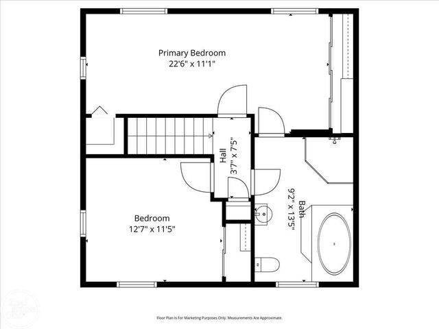 22416 Maple St Street, Saint Clair Shores, MI 48081