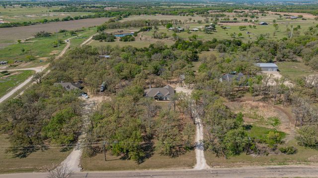 2235 County Road 176, Stephenville, TX 76401