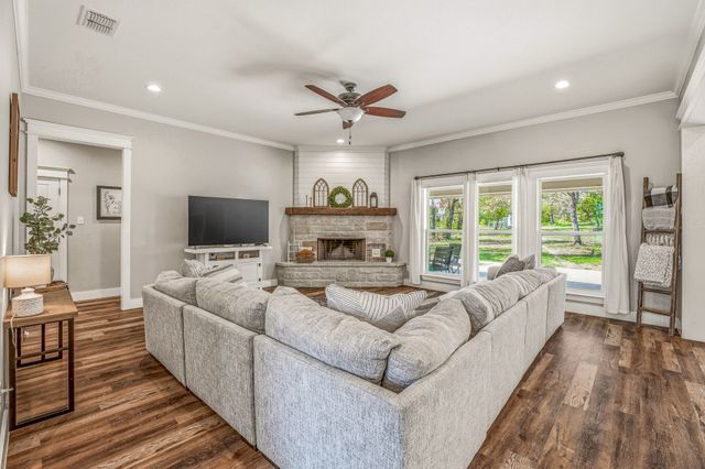 2235 County Road 176, Stephenville, TX 76401