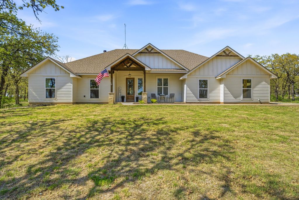 2235 County Road 176, Stephenville, TX 76401