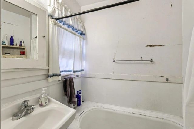 3226 Lucinda Street, San Diego, CA 92106