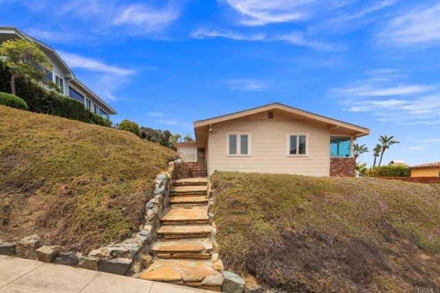 3226 Lucinda Street, San Diego, CA 92106