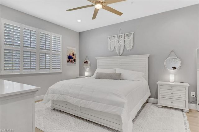 2335 Sawyers Hill RD 506, Naples, FL 34120
