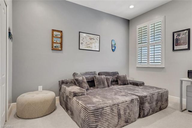 2335 Sawyers Hill RD 506, Naples, FL 34120