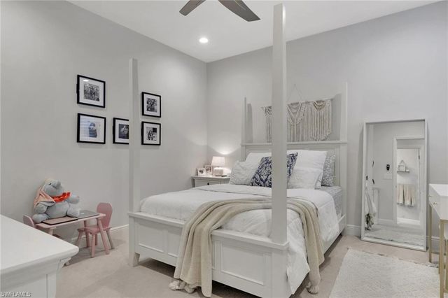 2335 Sawyers Hill RD 506, Naples, FL 34120