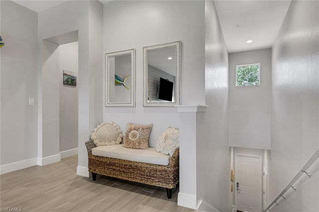 2335 Sawyers Hill RD 506, Naples, FL 34120