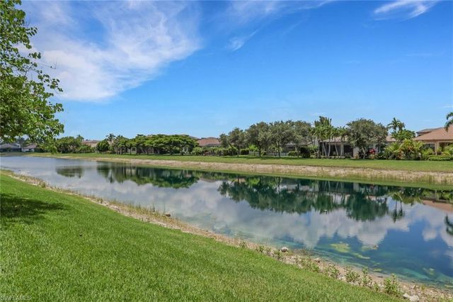 2335 Sawyers Hill RD 506, Naples, FL 34120