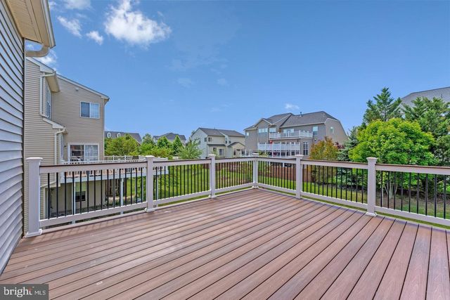 22247 WATERBERRY TER, Ashburn, VA 20148