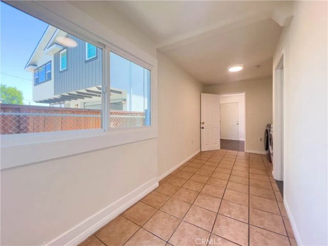 1522 5th Avenue, Los Angeles, CA 90019