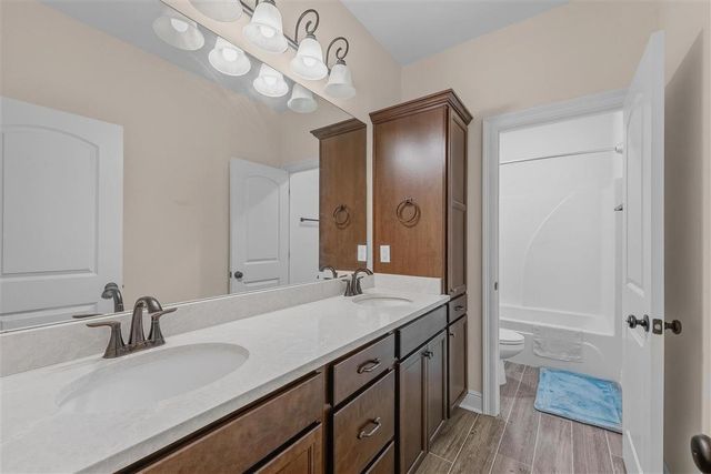 66 Pepper Creek Drive, Sulphur, LA 70663