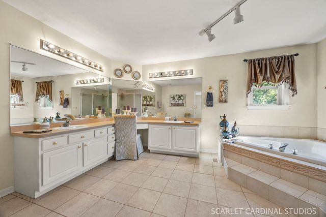 1115 Marcella Lane, West Chicago, IL 60185