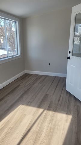 29 Amaranth Ave 1, Medford, MA 02155