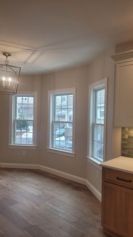 29 Amaranth Ave 1, Medford, MA 02155