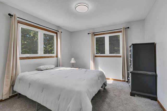 402 15th Street N, Sartell, MN 56377