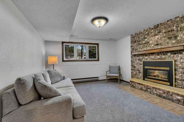 402 15th Street N, Sartell, MN 56377