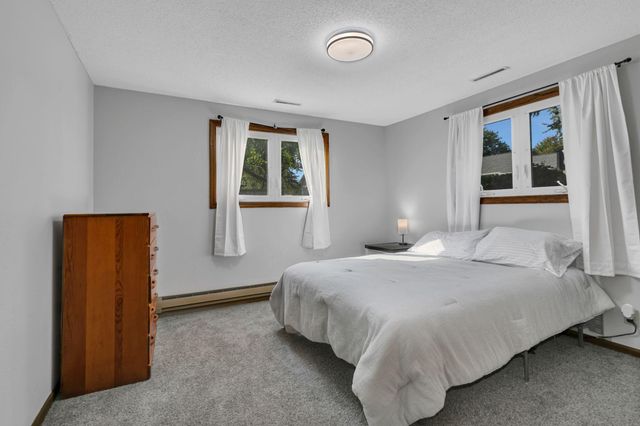 402 15th Street N, Sartell, MN 56377