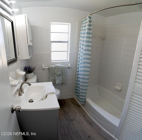 10250 BRIARCLIFF Road E, Jacksonville, FL 32218