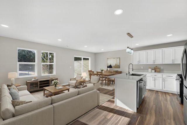 1617 Derby AVENUE, Mount Pleasant, WI 53403