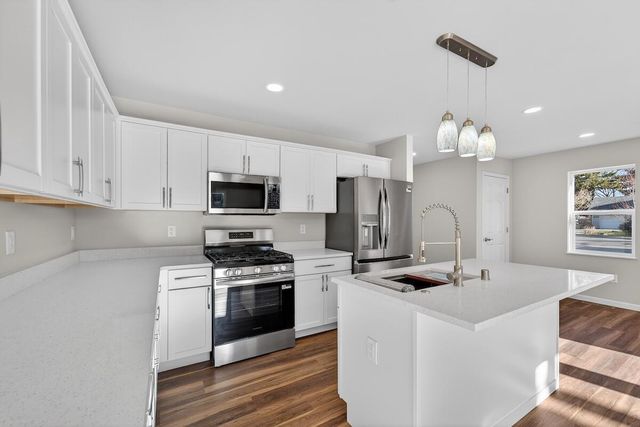 1617 Derby AVENUE, Mount Pleasant, WI 53403